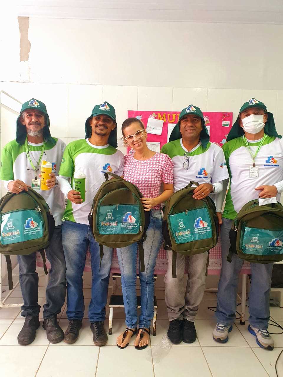 Camacã: Secretaria de Saúde faz entrega de kits de material de trabalho para Agentes Comunitários de Saúde